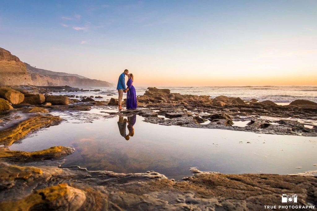 sunset cliffs elopement couple